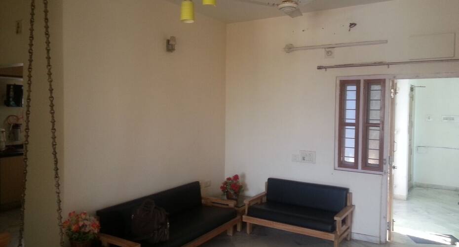 Sanjay Parikh ( Home Stay ), Ahmedabad 1